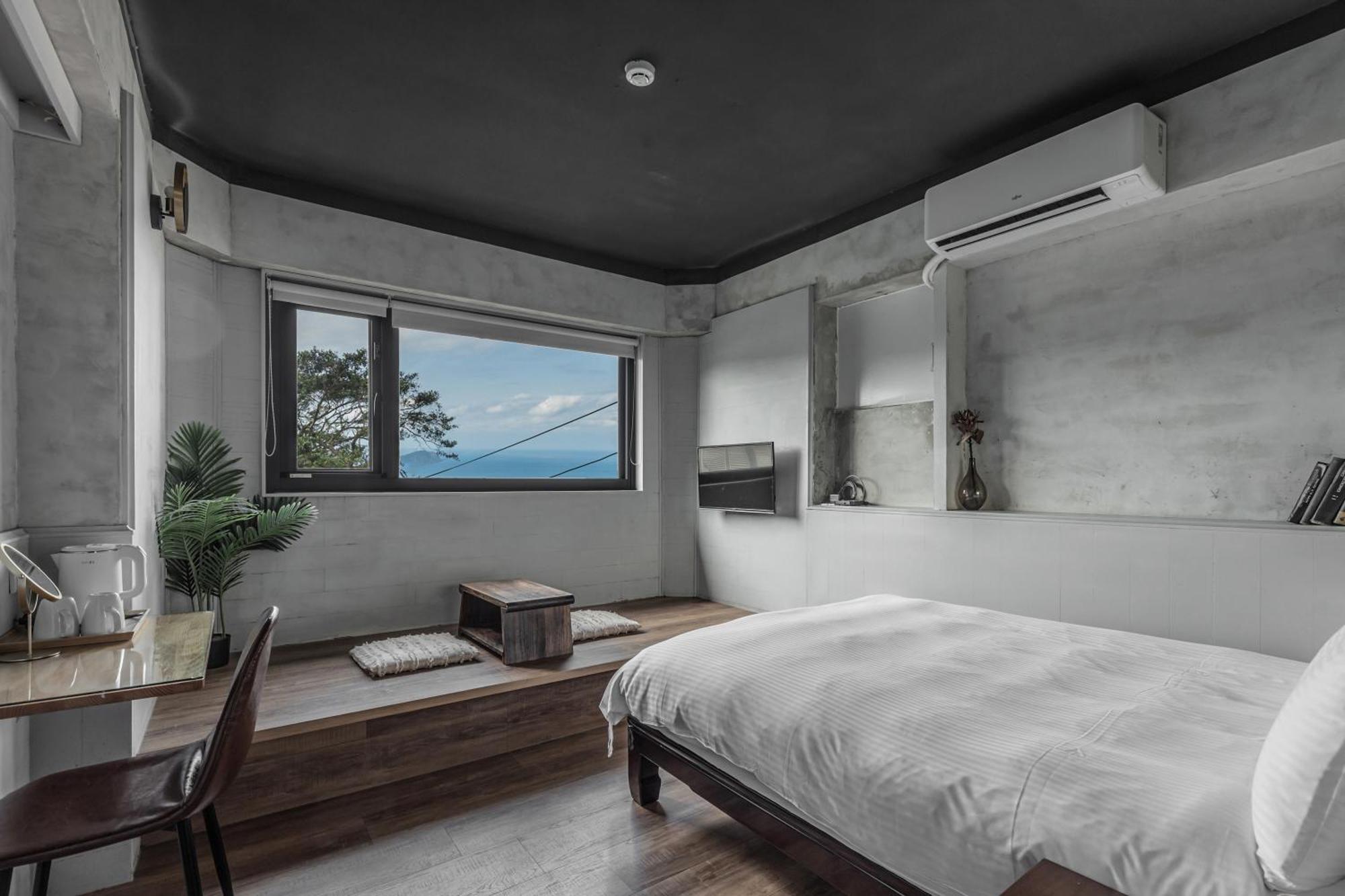 Jiufen The Ocean Theory Bed and Breakfast Δωμάτιο φωτογραφία